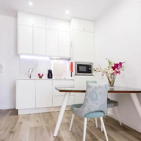 Hm - Nearby Bolhao * Porto