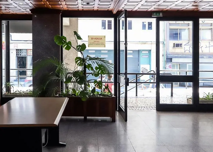 Hm - Nearby Bolhao * 波尔图