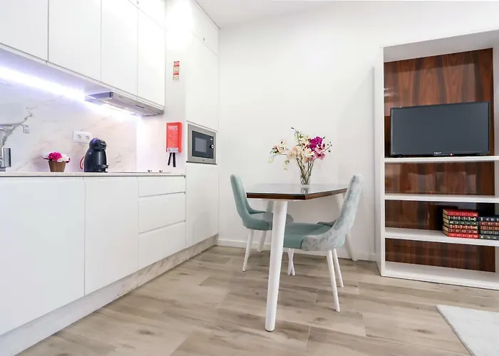 Hm - Nearby Bolhao 아파트 *